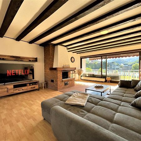 Traumaussicht Kamin Balkon Burgblick 65 Zoll Tv Netflix Sky Joyn Lindenplatz Apartment Bullay Luaran gambar