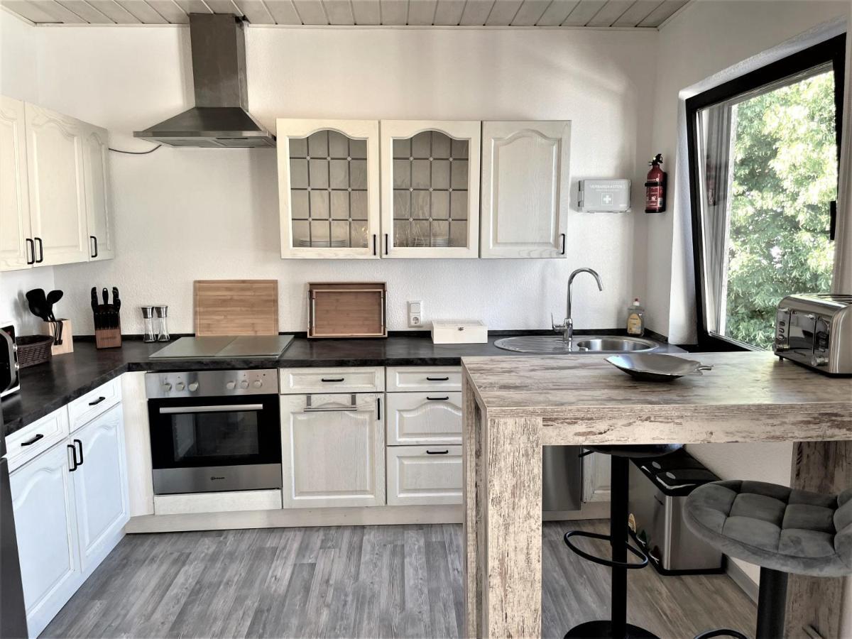 Traumaussicht Kamin Balkon Burgblick 65 Zoll Tv Netflix Sky Joyn Lindenplatz Apartment Bullay Luaran gambar