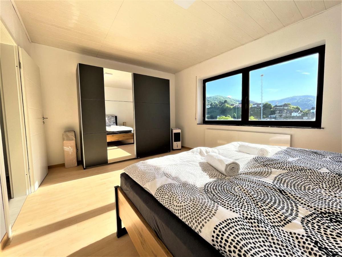 Traumaussicht Kamin Balkon Burgblick 65 Zoll Tv Netflix Sky Joyn Lindenplatz Apartment Bullay Luaran gambar