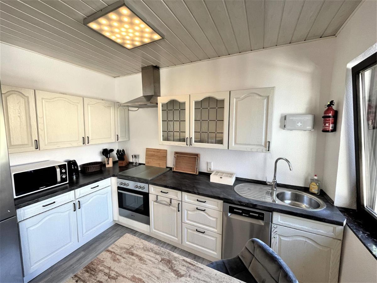 Traumaussicht Kamin Balkon Burgblick 65 Zoll Tv Netflix Sky Joyn Lindenplatz Apartment Bullay Luaran gambar
