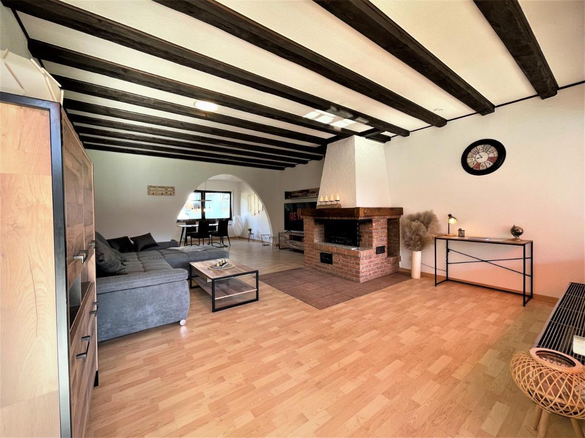 Traumaussicht Kamin Balkon Burgblick 65 Zoll Tv Netflix Sky Joyn Lindenplatz Apartment Bullay Luaran gambar